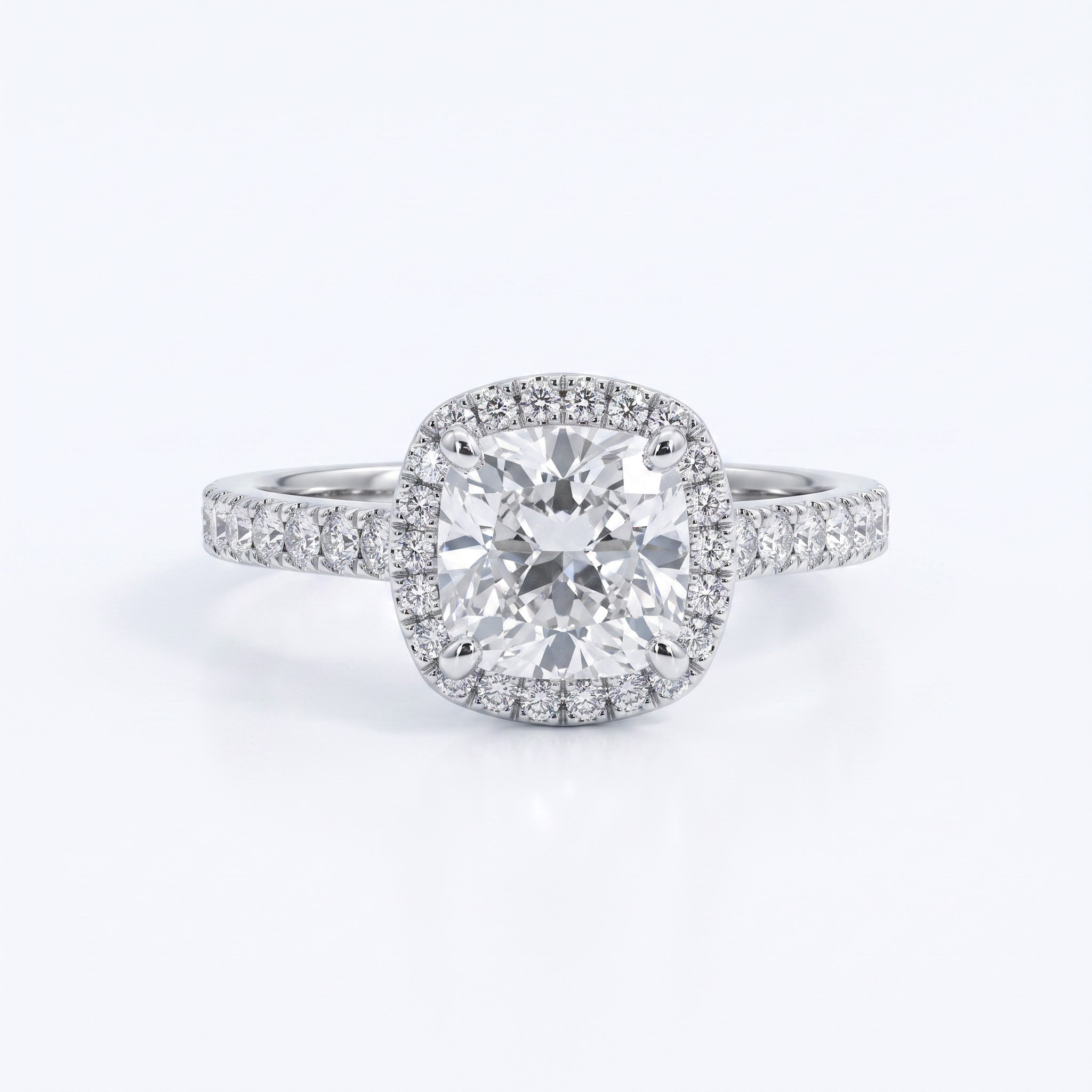 Anillo solitario Sophia Schneider Joyas de oro blanco 18K con diamante de laboratorio corte cushion y halo de diamantes