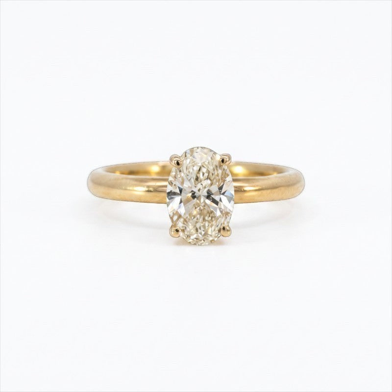 Anillo solitario Sophia Schneider Joyas de oro 18K con diamante de laboratorio corte oval de 1,08 ct