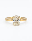 Anillo solitario Sophia Schneider Joyas de oro 18K con diamante de laboratorio corte oval de 1,08 ct