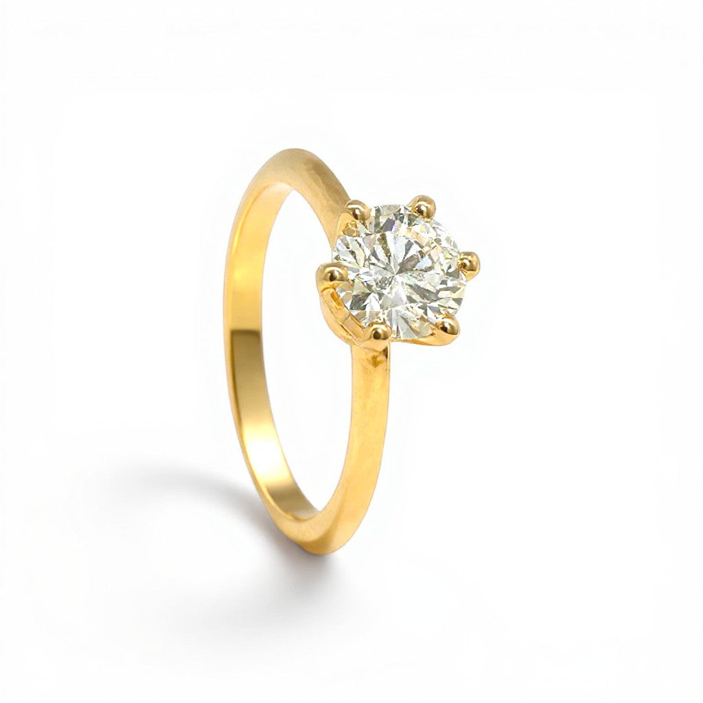 Sophia Schneider Joyas 1.05 ct brilliant cut lab diamond solitaire ring in 18K yellow gold with 6 prongs.