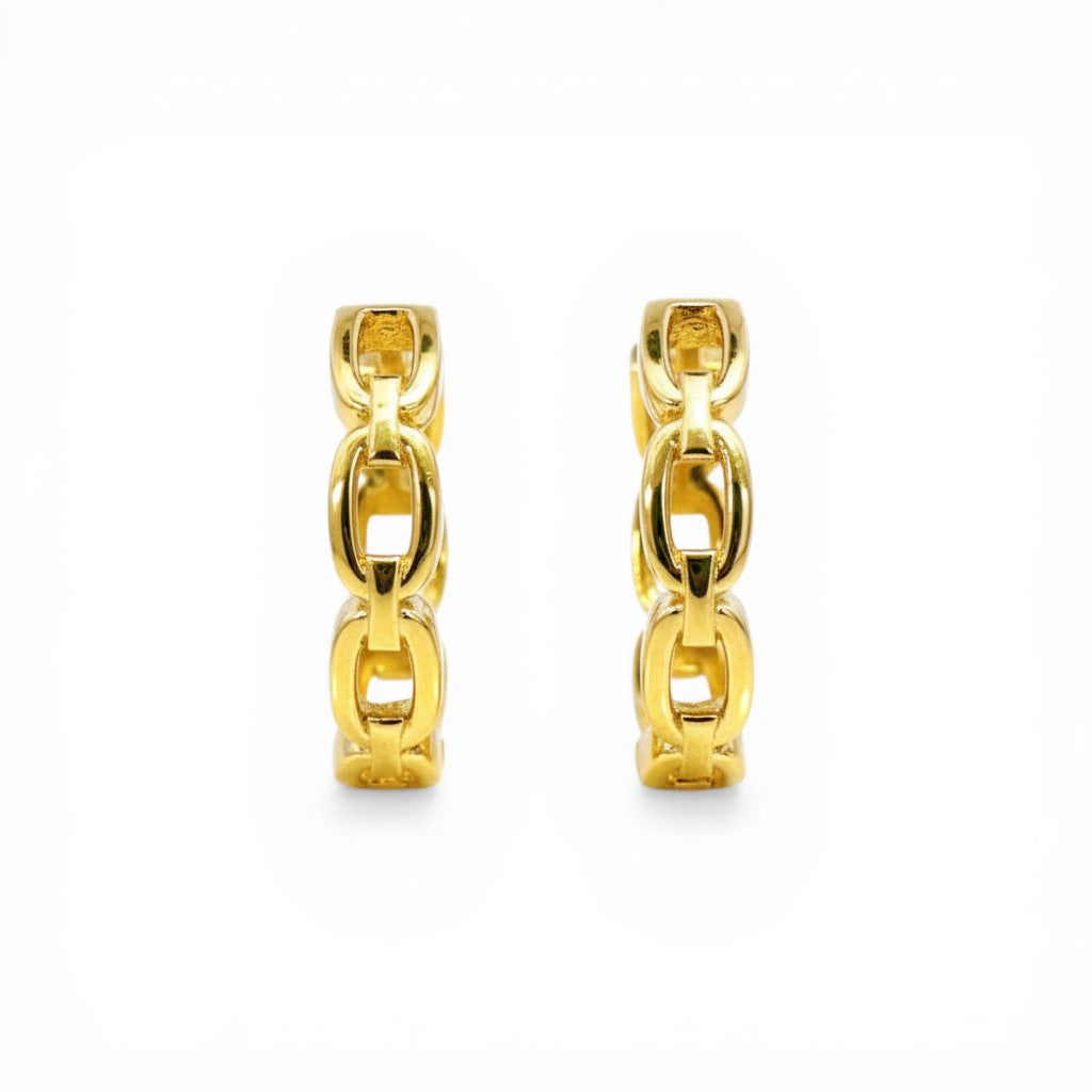 Sophia Schneider Joyas 18K gold oval link hoop earrings, 15mm, polished finish.