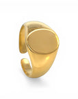 Sophia Schneider Joyas large oval signet ring in gold-plated silver, adjustable.