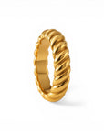 Sophia Schneider Joyas gold-plated silver Tubogas ring, size 13, with a twisted rope design.