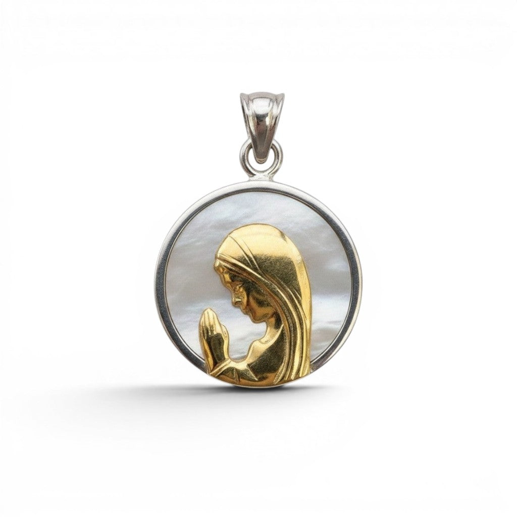 Sophia Schneider Joyas round medal featuring praying Virgin Mary in gold and mother of pearl, 20mm.