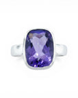 Sophia Schneider Joyas silver ring with a large cushion-cut 6.41 ct amethyst gemstone.