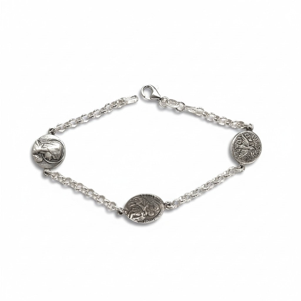 Sophia Schneider Joyas silver 925 bracelet with three religious medals: Virgen de los Rayos, praying Virgin, and Guardian Angel.