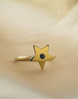Anillo Diseño Estrella Zafiro en Oro 18K
