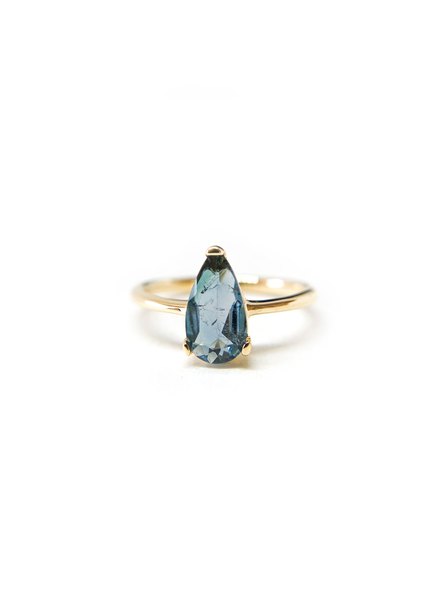 Anillo Turmalina Azul Corte Pera