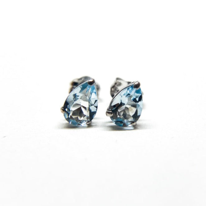 Aros Stud Aguamarina Pear 6x4 mm