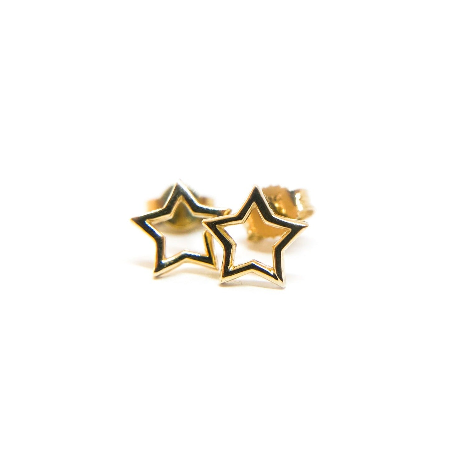 Aros Stud Estrella Calada 9mm Gold